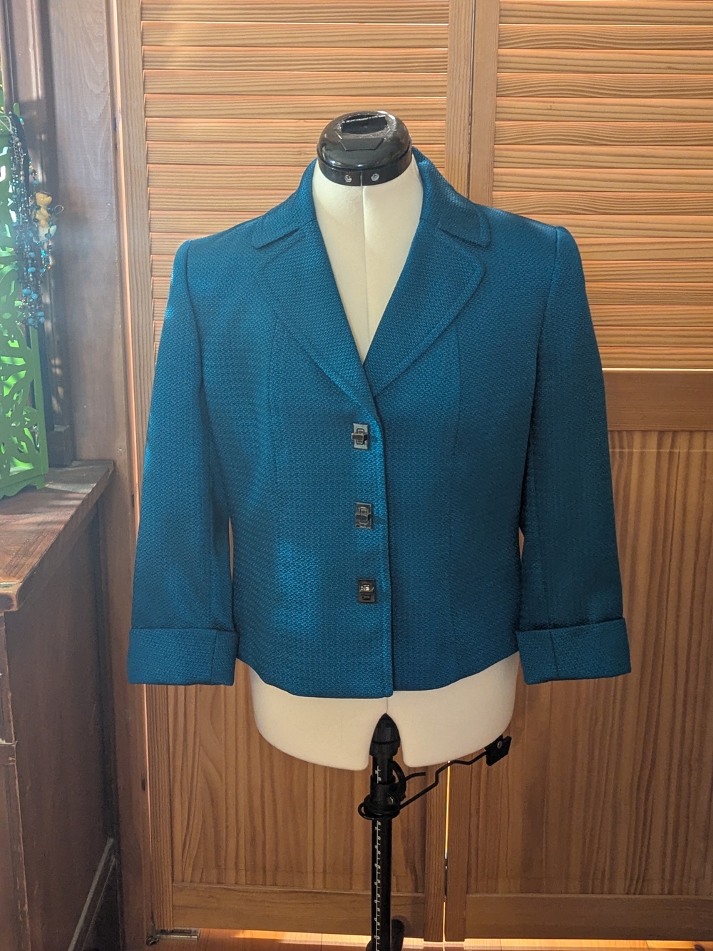 Tahari Teal Cropped Blazer